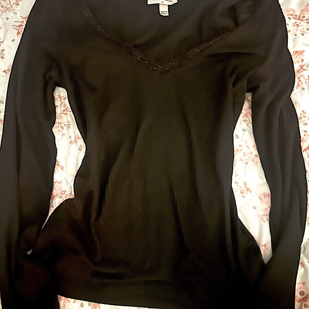 cute body hugging comfy black long sleeve